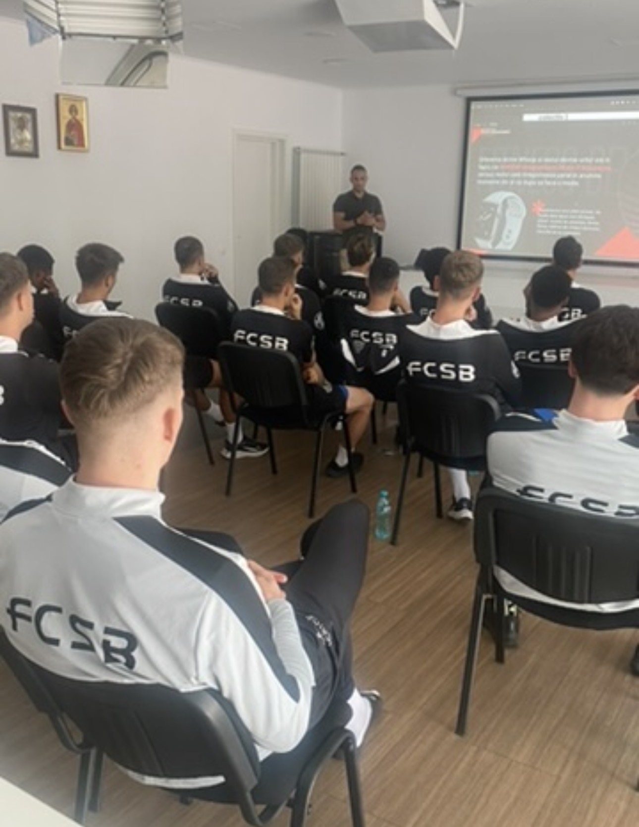 FCSB — Prezentare educativă pentru lot 2024
